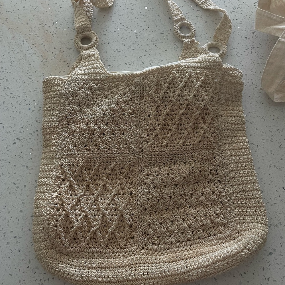 Cream crochet shoulder bag